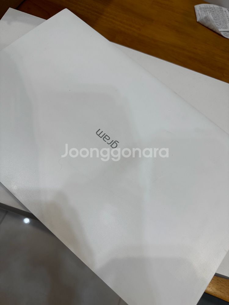 LG 그램 화이트 노트북 풀박스--1