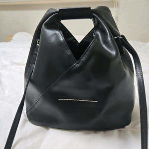 최종가격) 메종마르지엘라 MM6 재패니즈 크로스백 블랙.