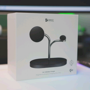 삼성 맥세이프 고속 충전기 3 in 1 충전 스탠드