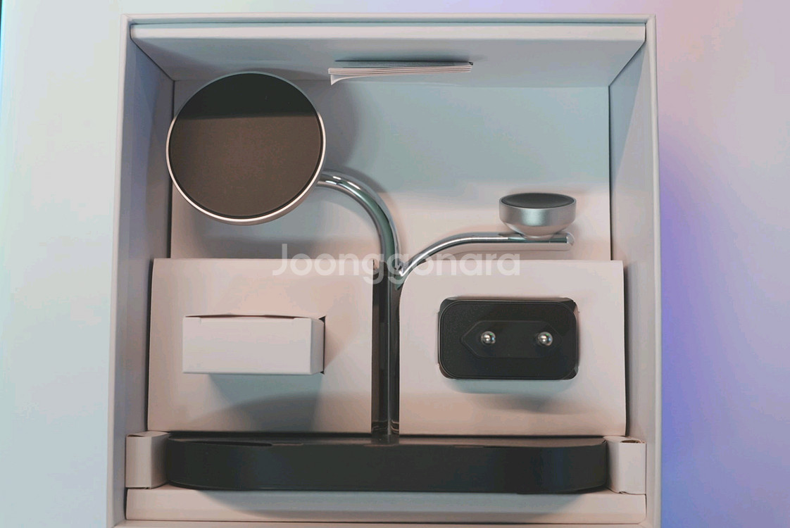 삼성 맥세이프 고속 충전기 3 in 1 충전 스탠드--4