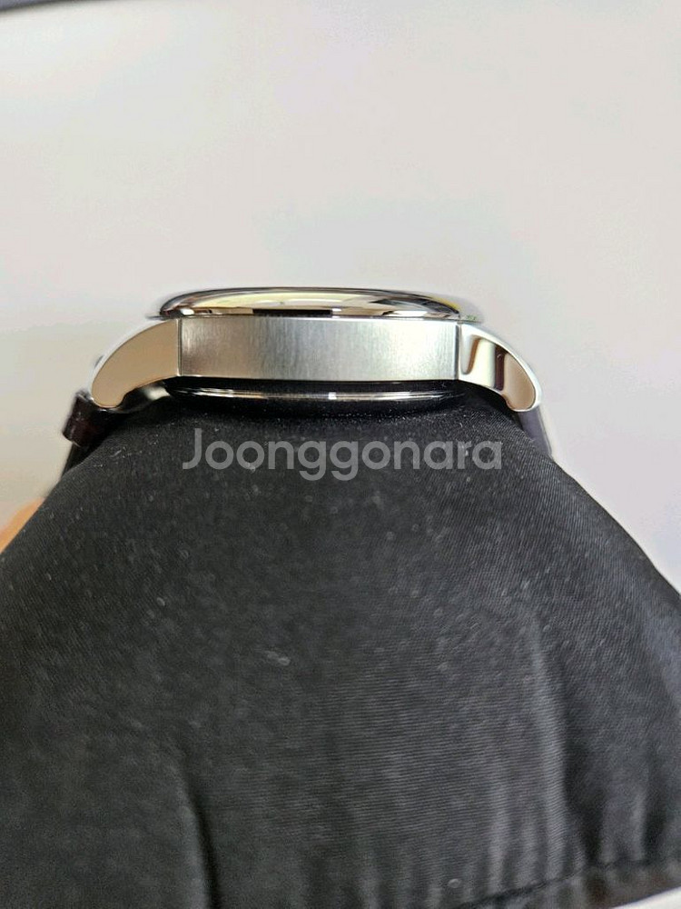 티쏘 르로끌 크로노 새상품 판매합니다.--3