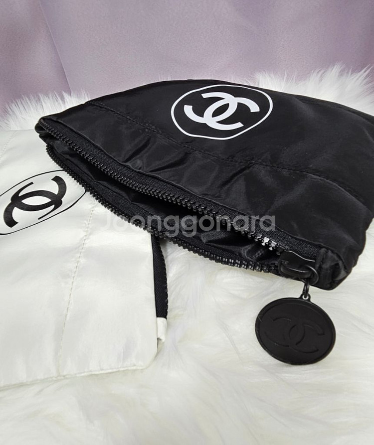 샤넬 패딩파우치--5