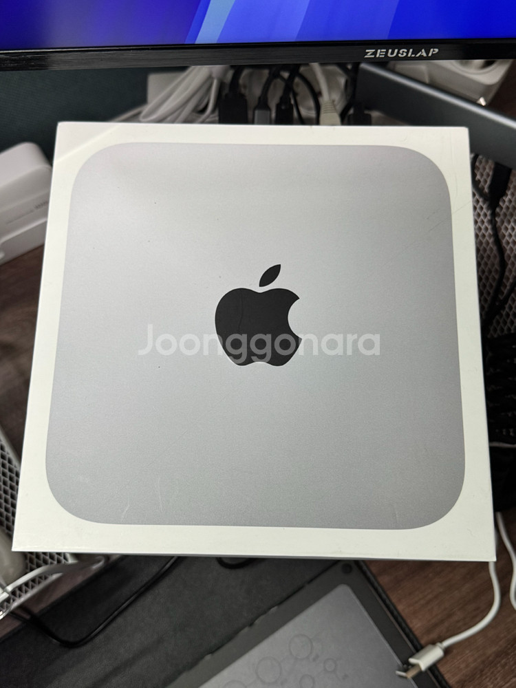 애플 맥미니 M2 16G/ 512GB 팝니다--2