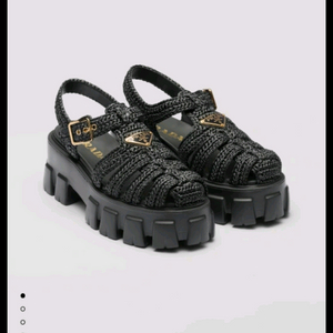 프라다 모놀리스 크로셰 샌들 *교환가능*