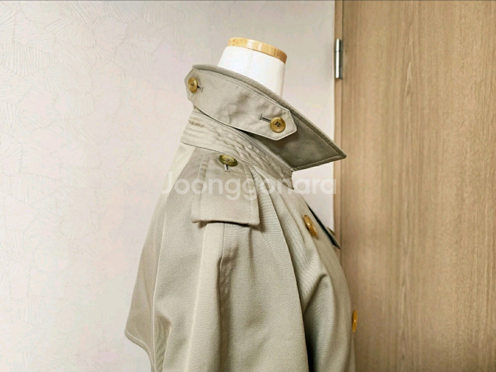 정품보장. 여성 버버리 롱 트랜치 코트--3
