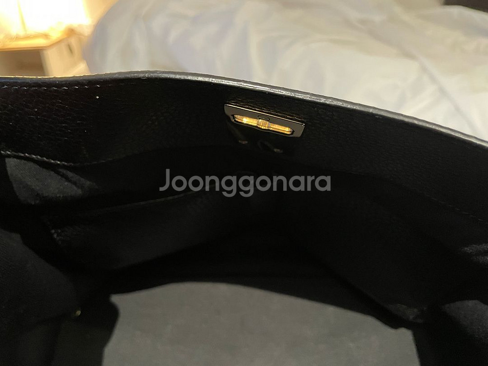 발렌티노 조이락 숄더백 블랙 라지 (밥누나 손예진 가방--7