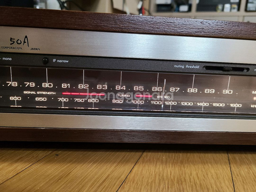 럭스만 50A ACCULOCK AM/FM 튜너--1