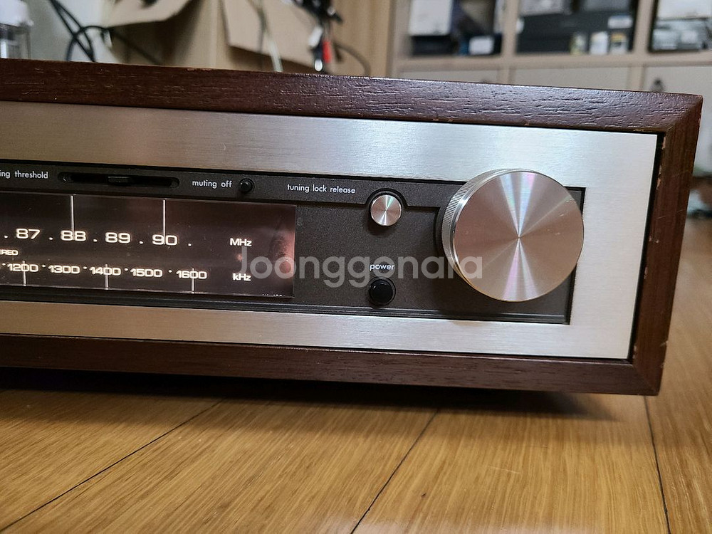 럭스만 50A ACCULOCK AM/FM 튜너--2