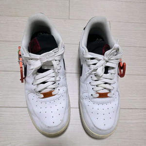 나이키 에어포스 카라비너