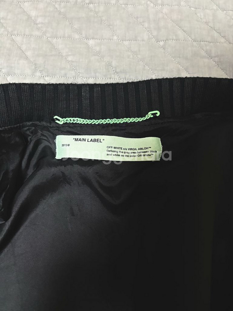 오프화이트 봄버자켓--2