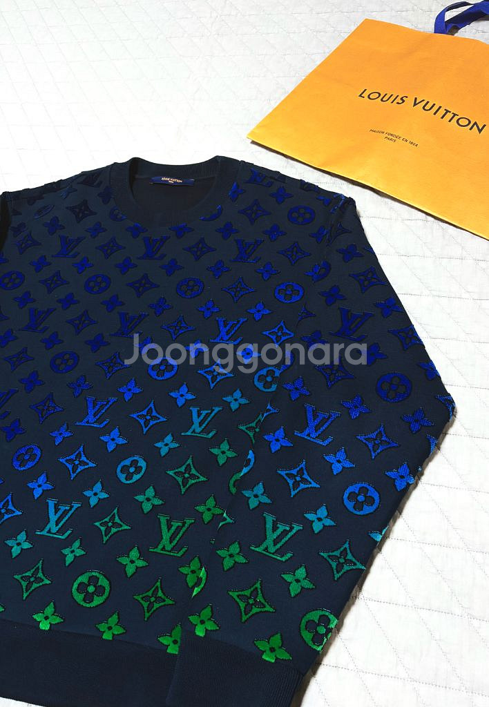 루이비통 필쿠페 맨투맨--2