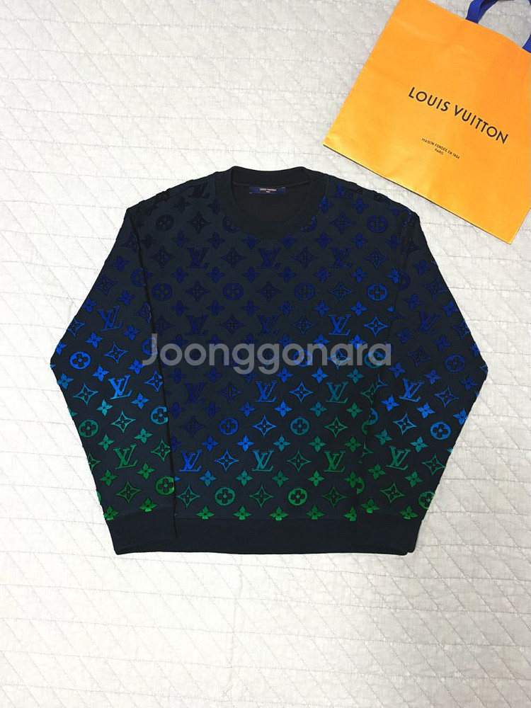 루이비통 필쿠페 맨투맨--1