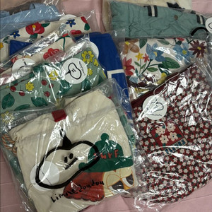 리미떼두두 가방 여러가지 새것