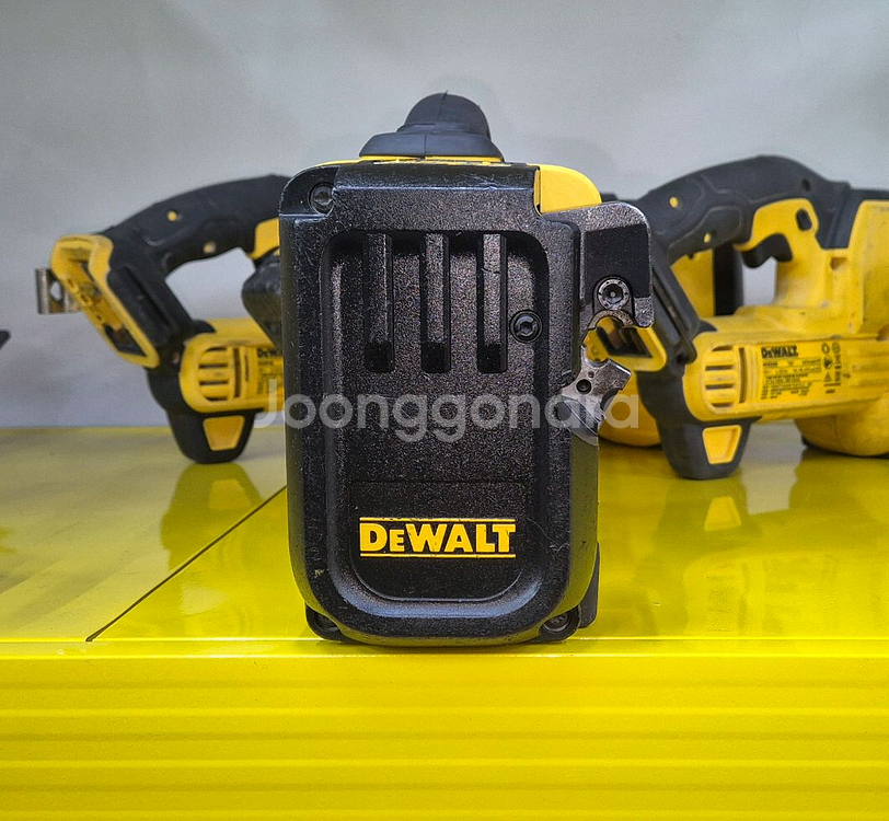 디월트전산볼트컷터DCS350 최상품 컷터 절단기--1