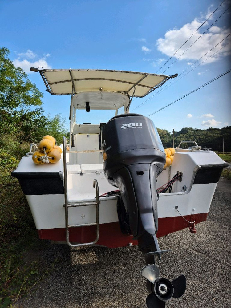 낚시보트야마하UF25선외기200마력판매합니다 이미지