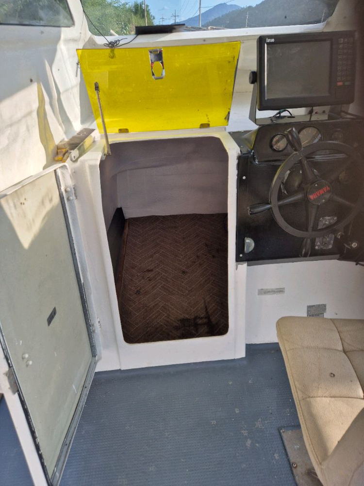 낚시보트야마하UF25선외기200마력판매합니다 이미지