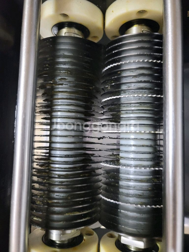 육회세절기 세꼬시--6