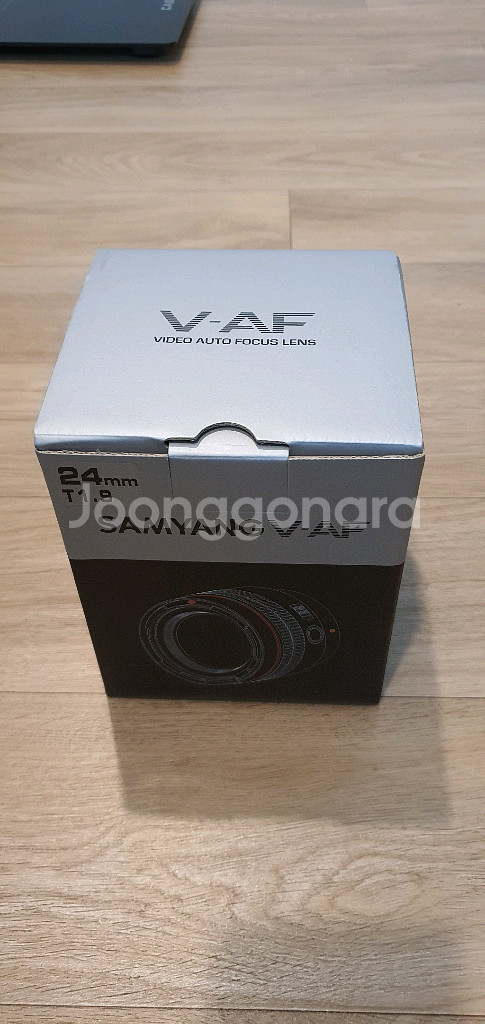 소니용 삼양 V-AF 24mm T1.9 FE 판매--4