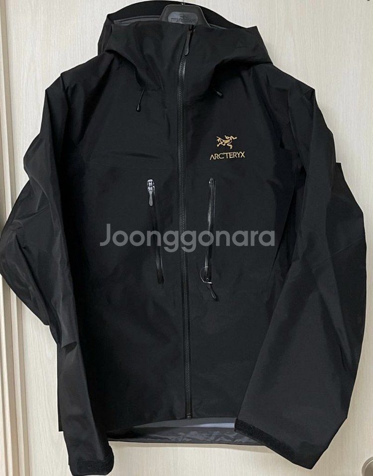 아크테릭스 알파sv 24k 블랙 [M]--0