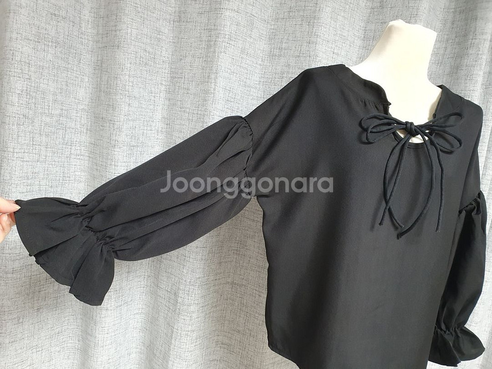 (택있는 새상품)블랙 블라우스 55~77--2