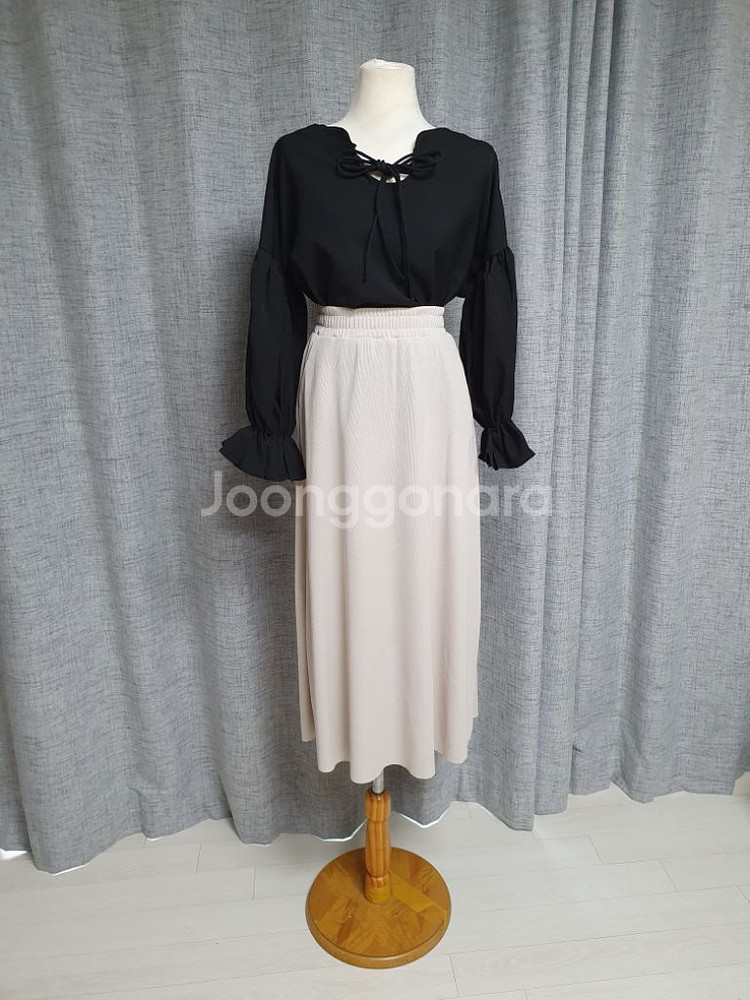 (택있는 새상품)블랙 블라우스 55~77--3