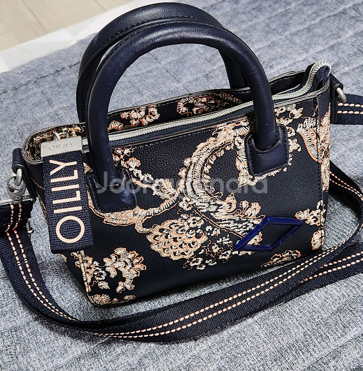 오일릴리 Jolly 미니토트&숄더백(새상품/무료배송--2