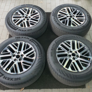 팰리세이드 LX3 순정 18인치 중고 휠타이어 세트판매