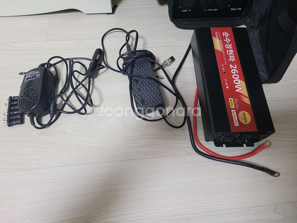 캠핑용 인산철 파워뱅크 팝니다--0