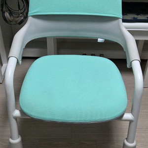 제미니 초등학생 어린이의자 판매합니다.