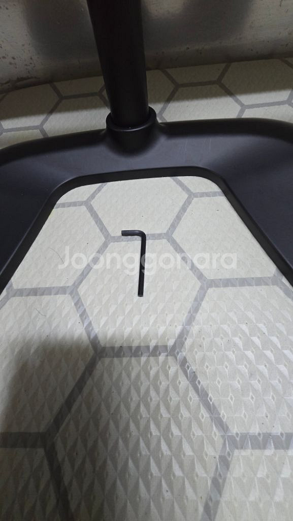 모니터 4대 거치대, 마운트 팝니다.--3