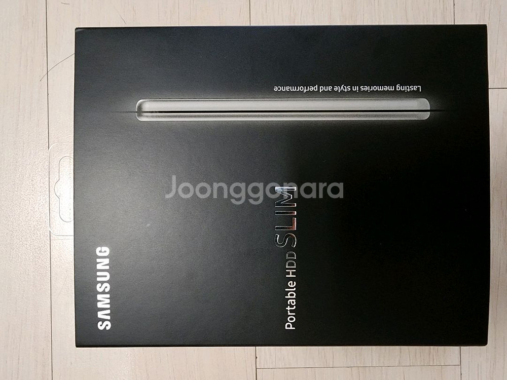 삼성 외장하드 슬림 1테라 팝니다. 9만원--0