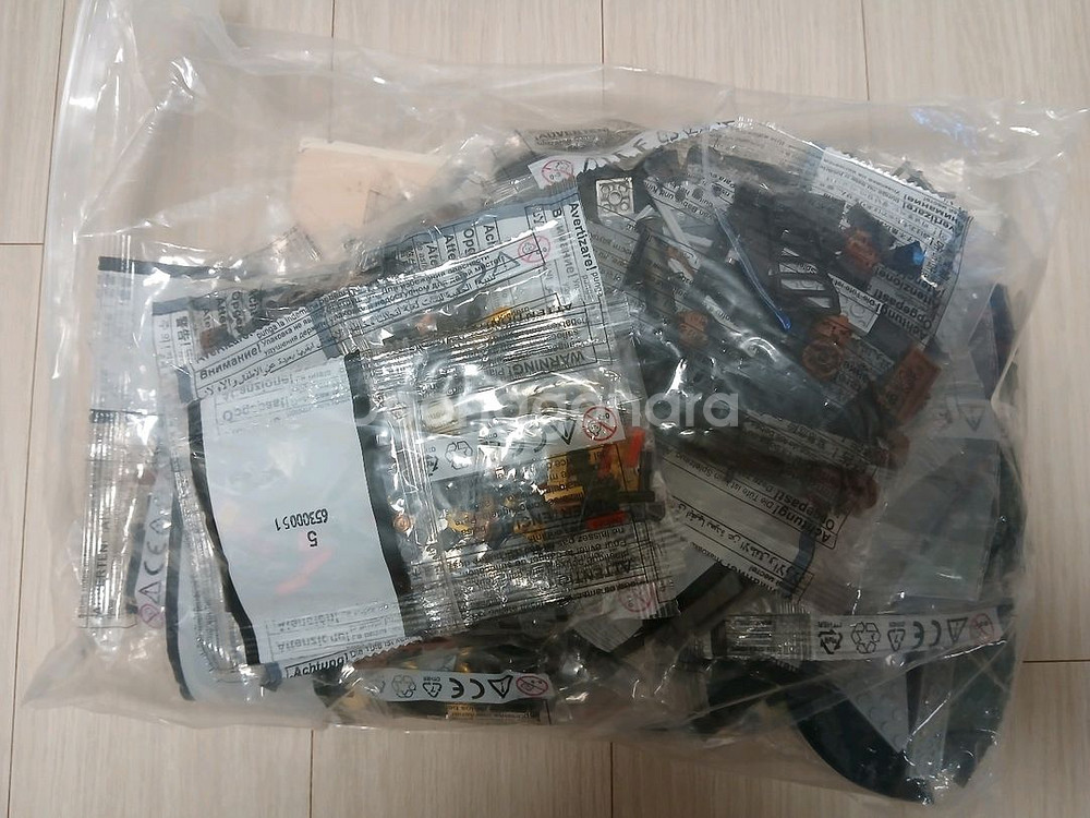 블랙 소서러 해적선 미니블럭 1424피스--4