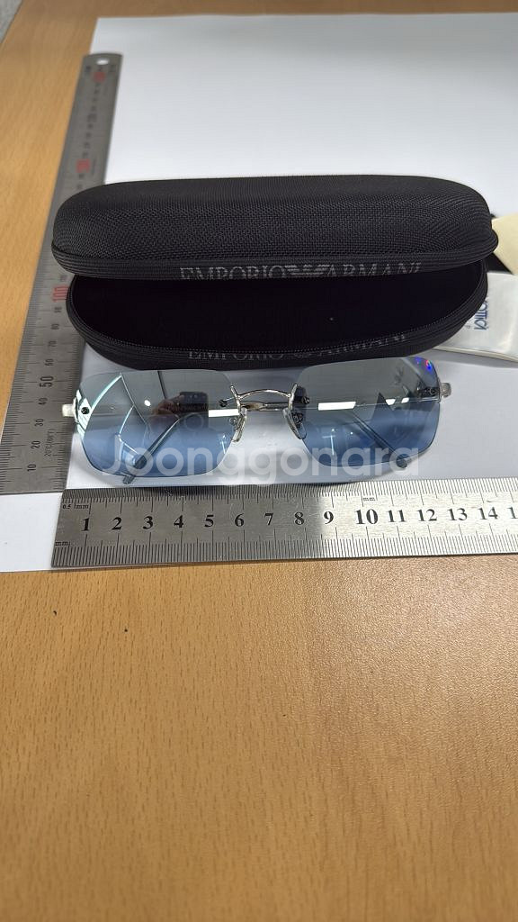 엠포리오 아르미니 선글라스--0