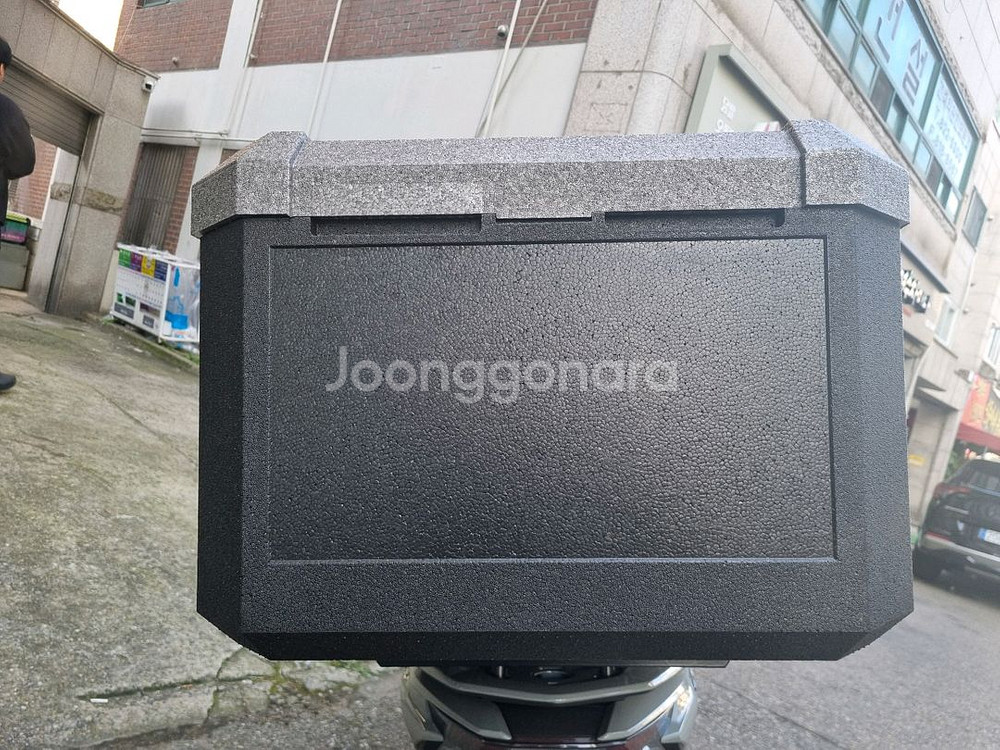 pcx25년식 포도배달통 110리터 짐대 판매합니다--1