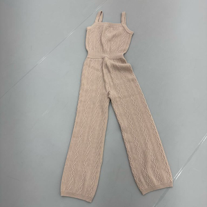 레브당스 잔느 케이블 니트 점프수트