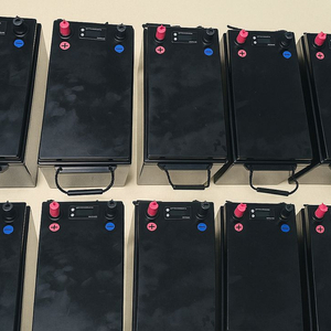 리튬인산철 배터리 12V 300Ah