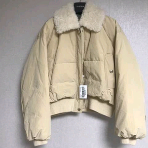 (새상품) SJSJ 한섬 양털 카라 블루종 라이트 패딩