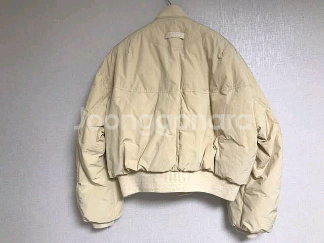 (새상품) SJSJ 한섬 양털 카라 블루종 라이트 패딩--3