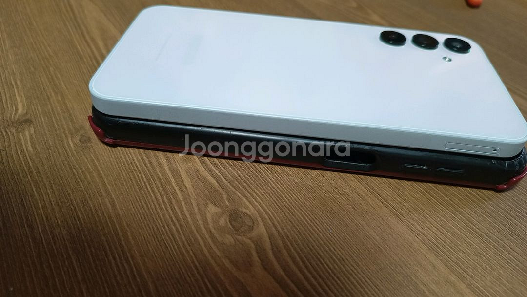 갤럭시 a15 라이트 블루 / 6개월 실사용 정상 해지--2