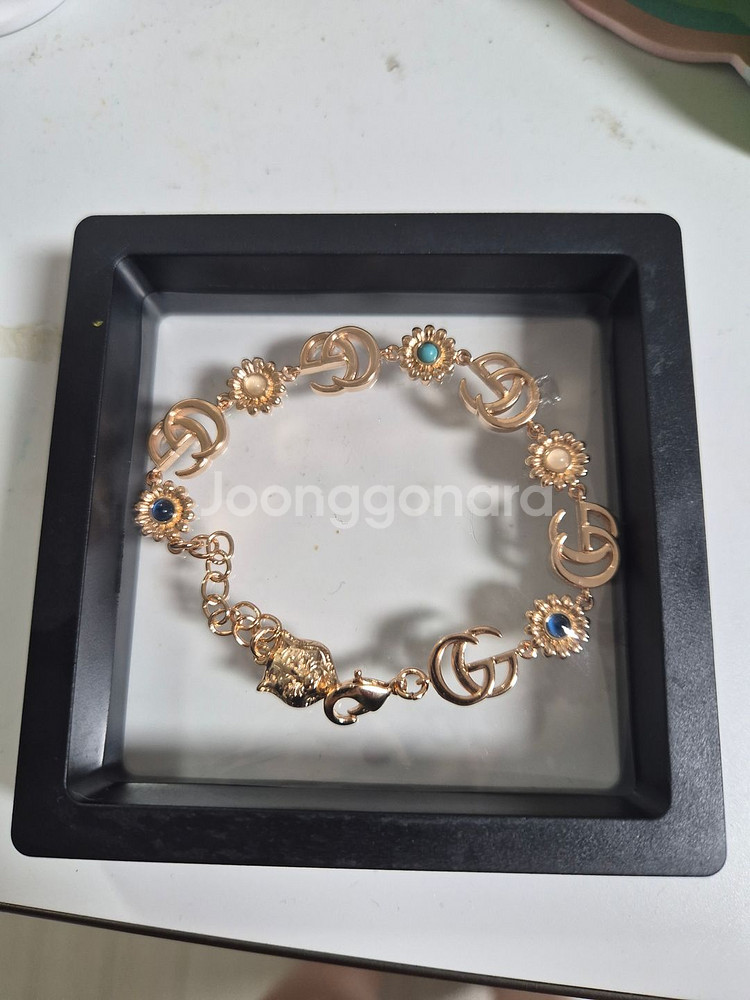 금장 구찌 로고 장식 팔찌--0