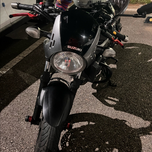 18년 스즈키 SV650X 팝니다 (서울)