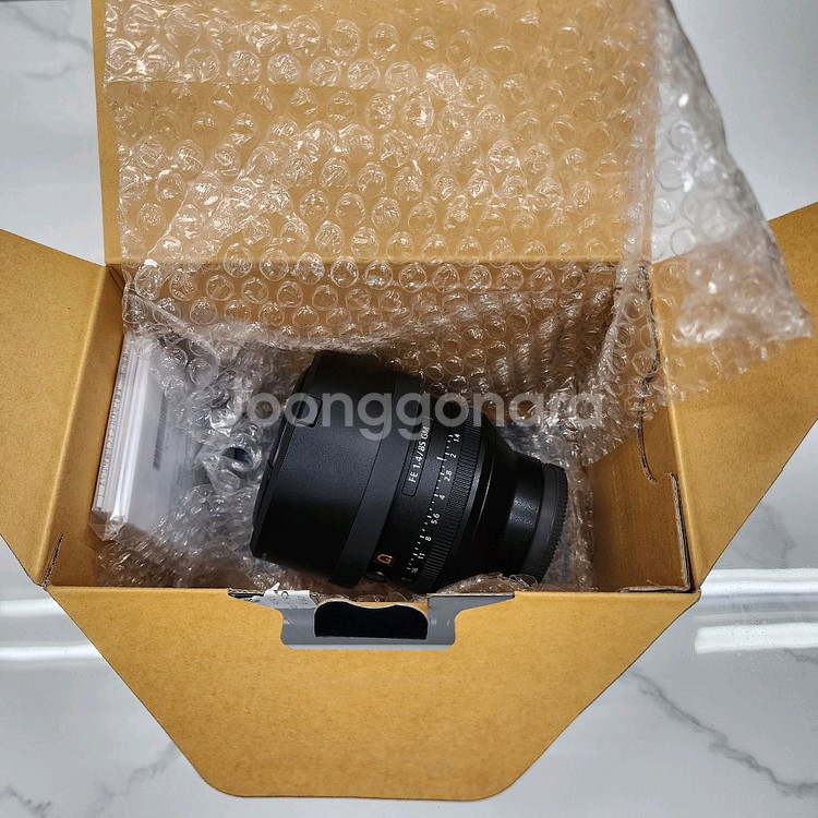 풀박스) 소니 FE 85mm F1.4 GM 렌즈 팝니다--2