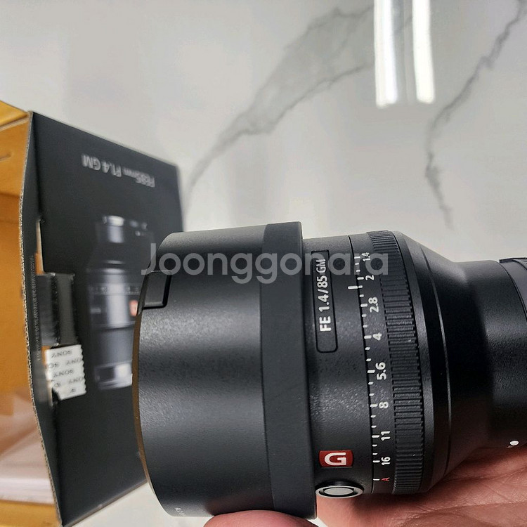 풀박스) 소니 FE 85mm F1.4 GM 렌즈 팝니다--4