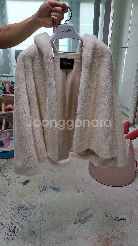 후드 밍크코트, 민트색 밍크코트--3