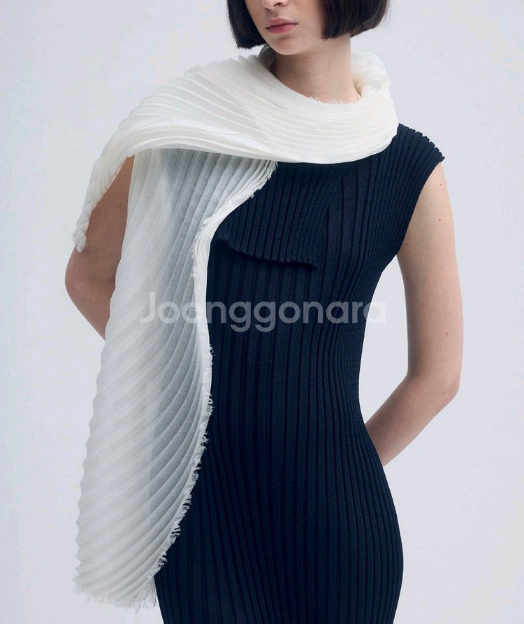 이세이미야케 웨이버링 코트,스카프--7