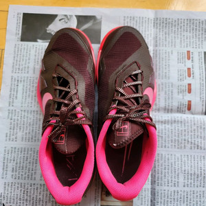 나이키 여성 테니스화 250사이즈