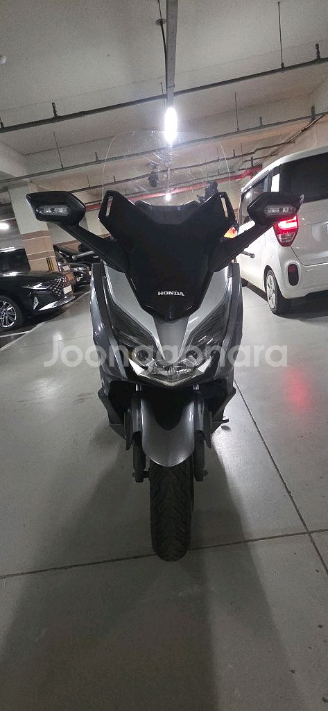 혼다 스쿠터 포르자300--2