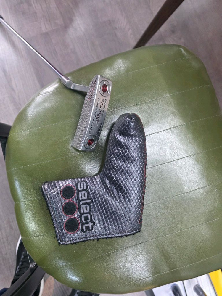 스카티카메론 캘리포니아 몬테레이 33인치 퍼터 팝니다 이미지