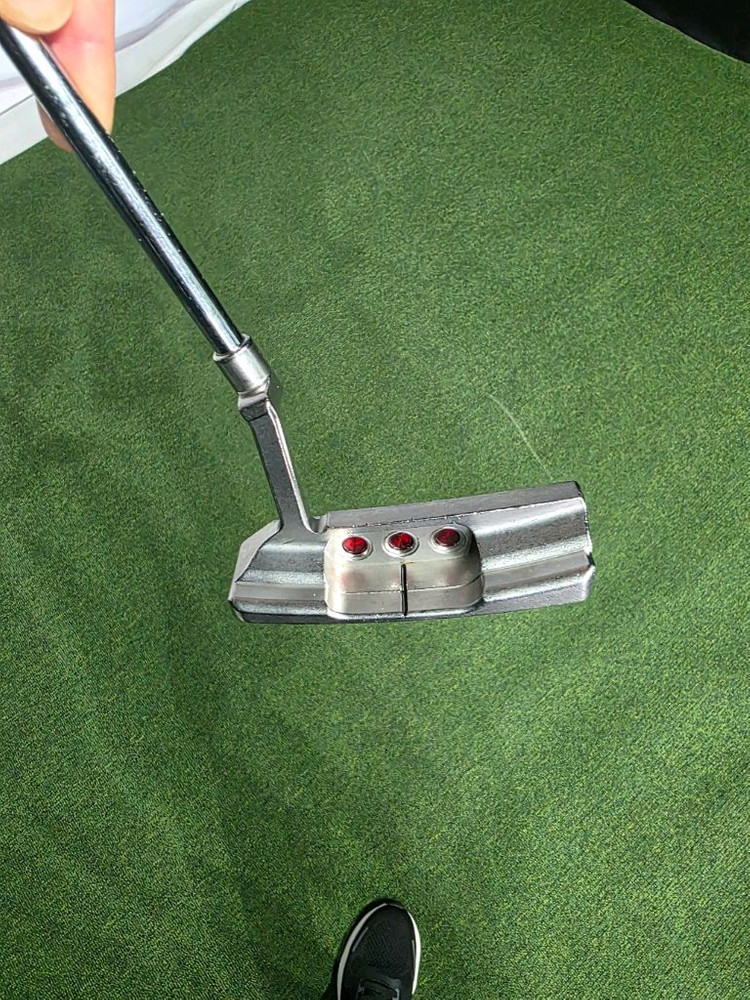 스카티카메론 캘리포니아 몬테레이 33인치 퍼터 팝니다 이미지