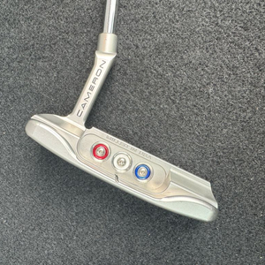 스카티카메론 챔피언스 초이스 뉴포트 버튼백